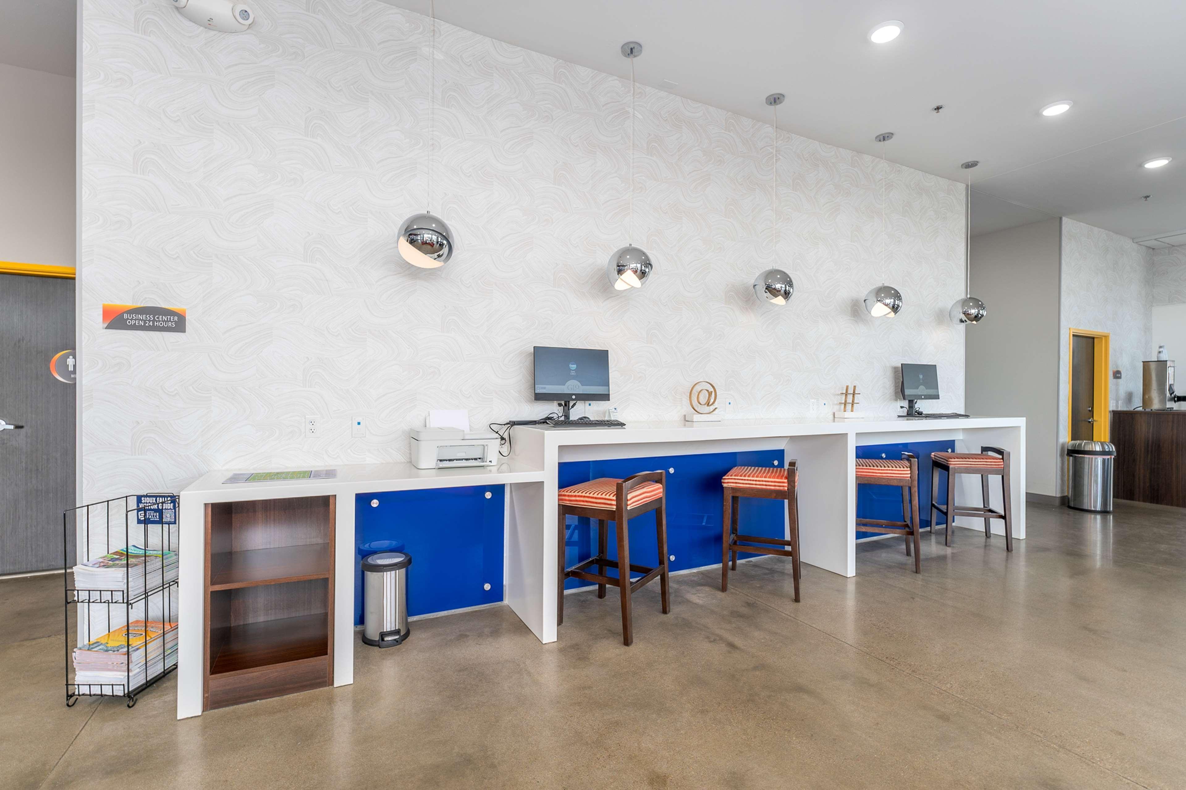 Glo Best Western Dawley Farms In Sioux Falls Exteriör bild